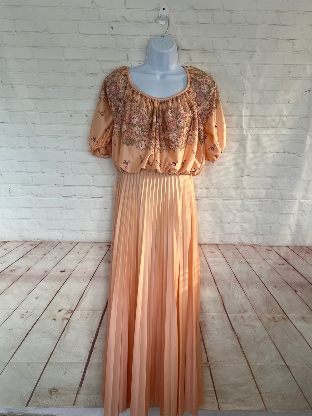JCPenney 70’s floral pleated maxi dress size 11/12